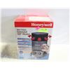 Image 1 : HONEYWELL 360 DEG HEATER WITH BOX