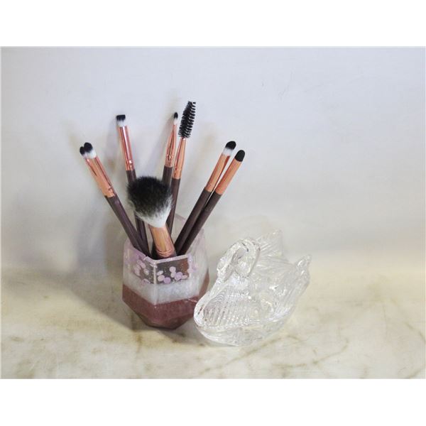 24% LEAD CRYSTAL SWAN TRINKET DISH &