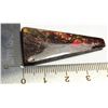 Image 2 : 11) NATURAL TRIANGULAR SHAPE 33.5 CT,