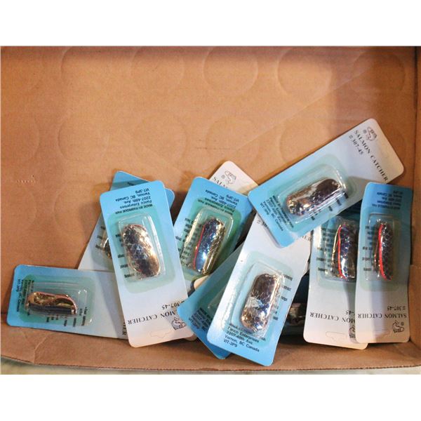 12 NEW ASSORTED FISHING HOOKS JACKFISH/SALMON