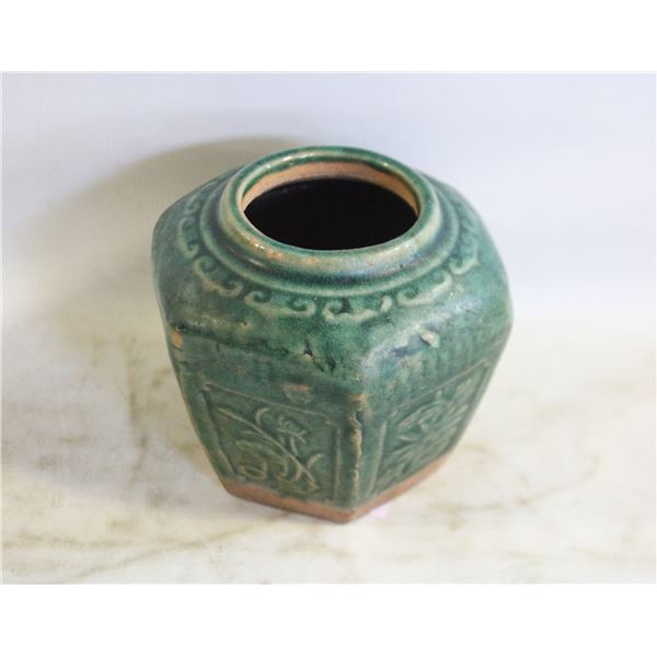 ANTIQUE LARGE MIXING BOWL