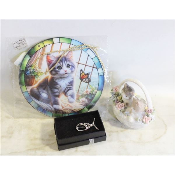 ROYAL ALBERT CAT FIG. CAT NECK. & CAT