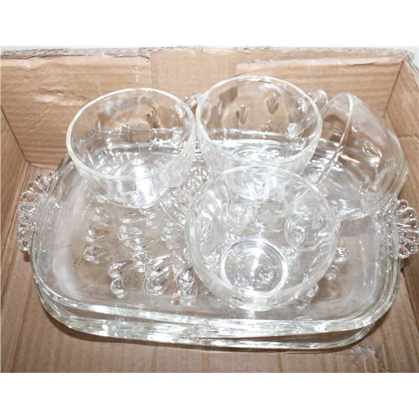 HAZEL GLASS TEARDROP SNACK SET OF 4