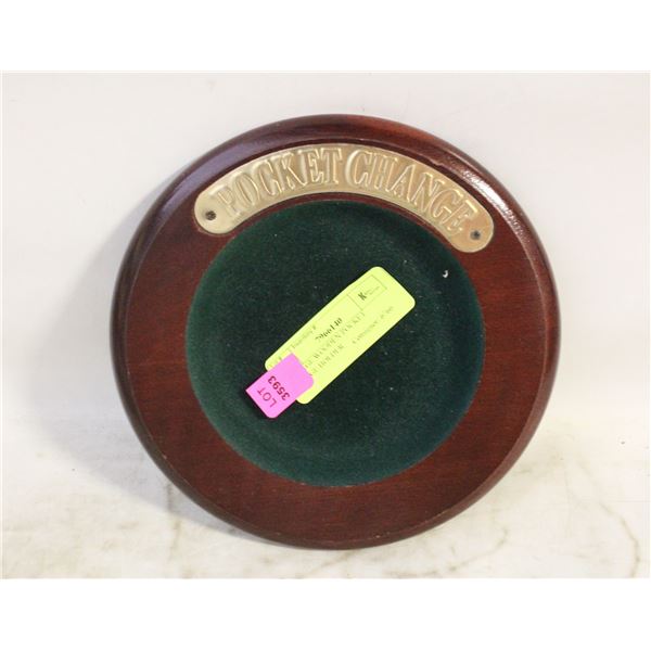 VINTAGE WOODEN POCKET CHANGE HOLDER