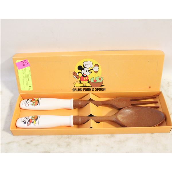 1970S MICKEY MOUSE FORK & SPOON SET W CASE