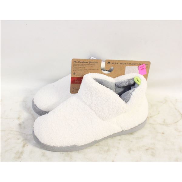 NEW LADIES SIZE 8 MEMORY FOAM CREAM-COLOR