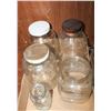 Image 1 : 5 VTG. JARS 3 LARGE 1 MED. 1 SMALL