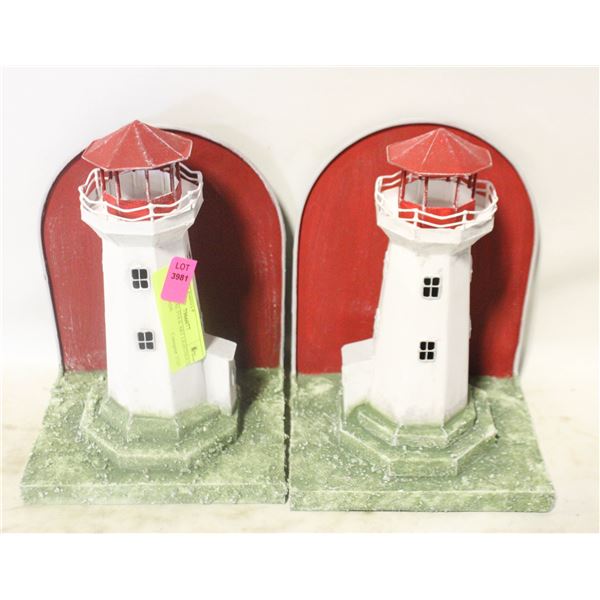 PAIR METAL FOLK ART LIGHTHOUSE BOOK ENDS