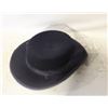 Image 1 : VINTAGE LADIES BLACK WOOL HAT WITH BLACK VEIL