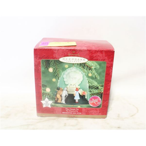 GREAT OZ HALLMARK ORNAMENT W BOX