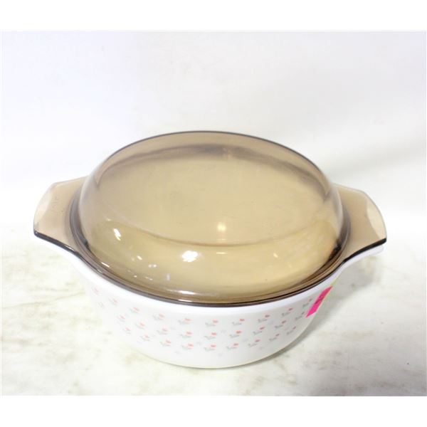 PYREX OVENWARE WHITE WITH LID