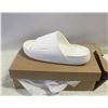 Image 1 : NEW NIKE WOMEN'S CALM SLIDE SIZE 10