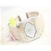 Image 1 : LADIES QUARTZ WATCH WITH RECTANGULAR FACE,