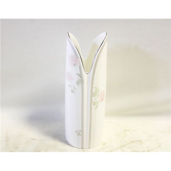 VINTAGE ROYAL DOULTON TWILLIGHT ROSE VASE