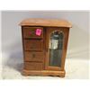 Image 1 : ESTATE JEWELLERY BOX W ESTATE JEWELLERY