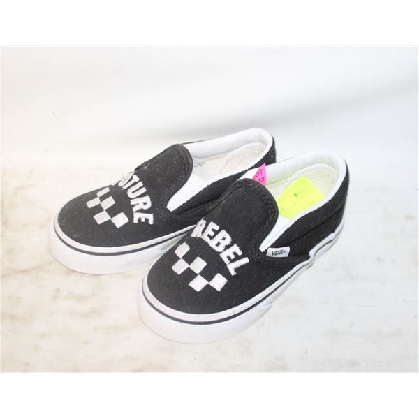 TODDLER VANS 6.5