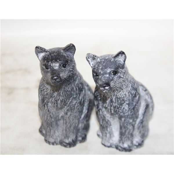 2 VINTAGE WOLF FIGURES