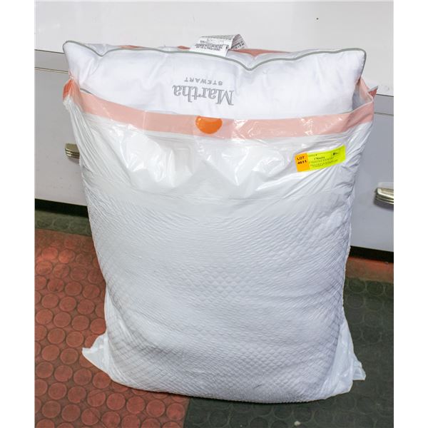 2 PACK OF MARTHA STEWART FEATHER PILLOWS QUEEN SZ