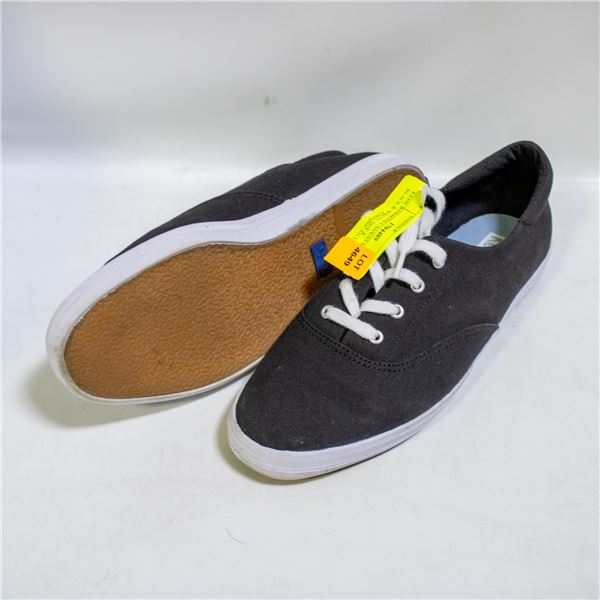 KEDS WOMENS CANVAS SHOE BLACK & WHITE SIZE 8