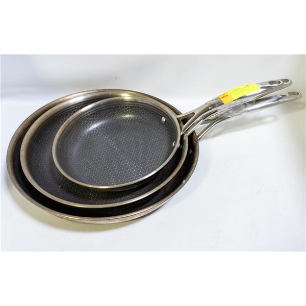 3 PIECE HENCKELS PARADIGM CERAMIC SKILLET SET