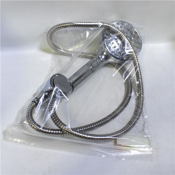 WATERPIK DUAL DOCK SHOWERHEAD WITH SELECT SPRAY