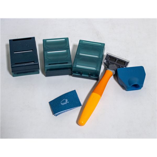 HARRY'S TRUMAN RAZOR SET HANDLE & 13 5-BLADE
