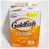 Image 1 : GOLDFISH CRACKERS CHEDDAR FLAVOUR - 0.82KG