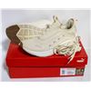 Image 1 : PUMA WOMENS RUNNING SHOE BEIGE SIZE 9