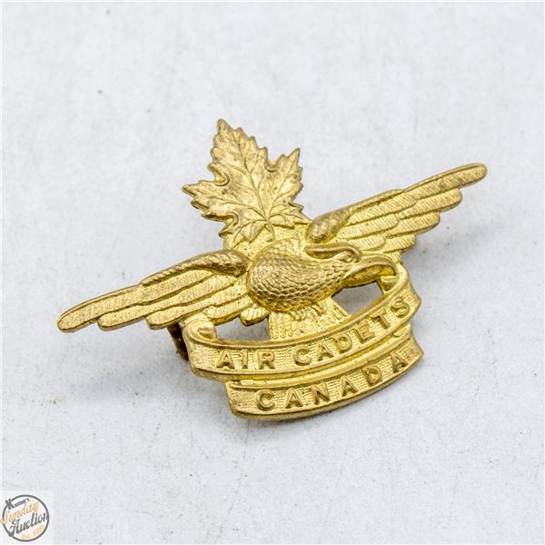 VINTAGE CANADIAN AIR CADETS CAP PIN