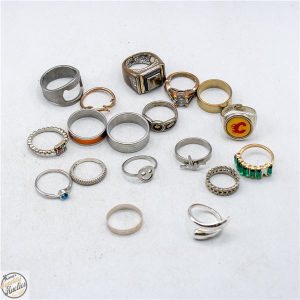 LOT OF ASSORTED RINGS VARIOUS