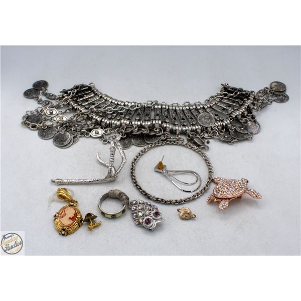 ASSORTED JEWELRY LOT MIX