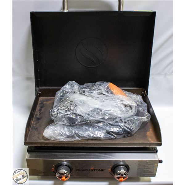 BLACKSTONE ORIGINAL TABLETOP GRIDDLE WITH HOOD SET