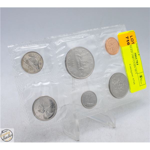 RCM SEALED 1987 COIN SET