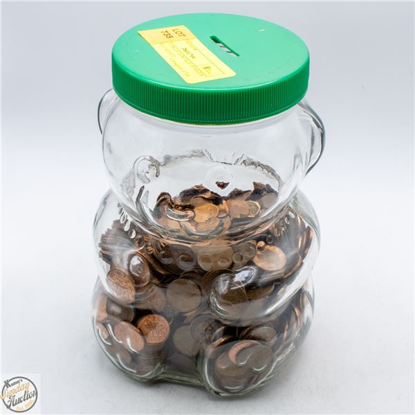 ESTATE 7LBS OF VINTAGE PENNIES IN VINTAGE KRAFT