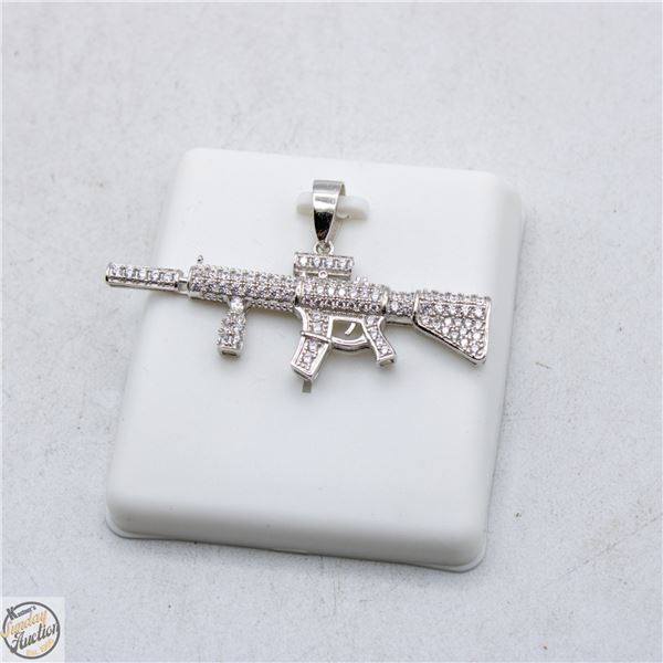 NEW SILVER PLATED MACHINE GUN SHAPED PENDANT