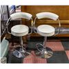 Image 1 : WHITE FAUX LEATHER BAR STOOLS SET OF 2