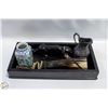 Image 1 : WOODEN TRAY WITH VINTAGE COLLECTABLES