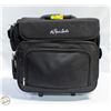 Image 1 : THE PAPER STUDIO TRAVEL BAG