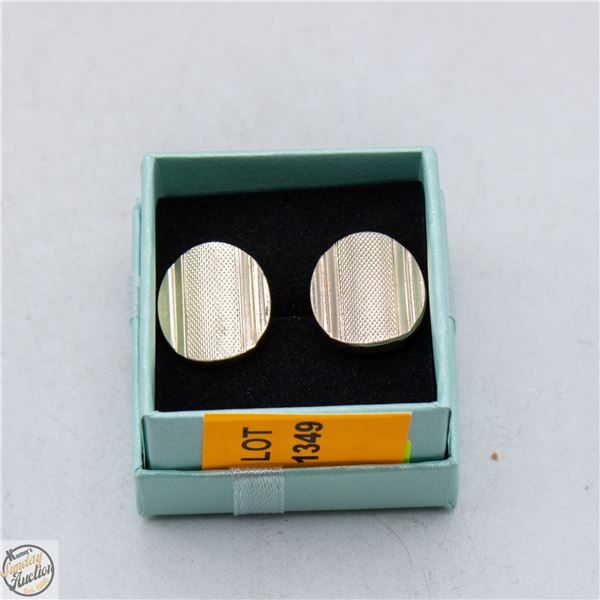 2PC ESTATE CUFFLINKS