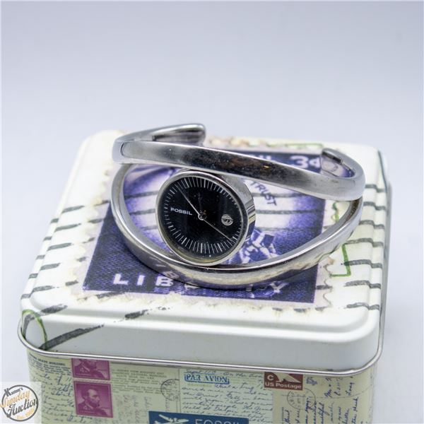 LADIES FOSSIL METAL BANGLE WATCH IN ORIGINAL