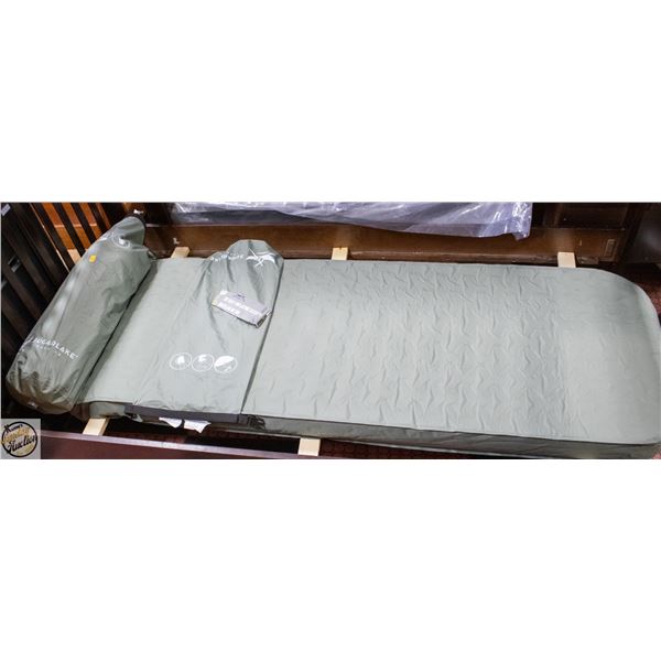 PAIR OF NEW SUGAR LAKE 3D SELF INFLATING SLEEP