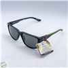 Image 1 : PAIR OF FOSTER GRANT SUNGLASSES