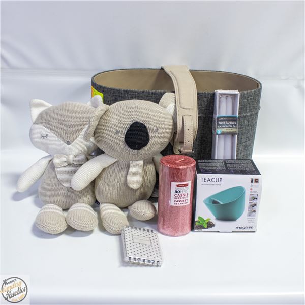 ESTATE DECOR + PLUSHIES
