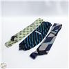 Image 1 : 2 LE CHATEAU DESIGNER NECK TIES + BANANA