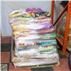 Image 1 : PALLET OF ASSORTED PET FOOD WITH VARIOUS BB DATES