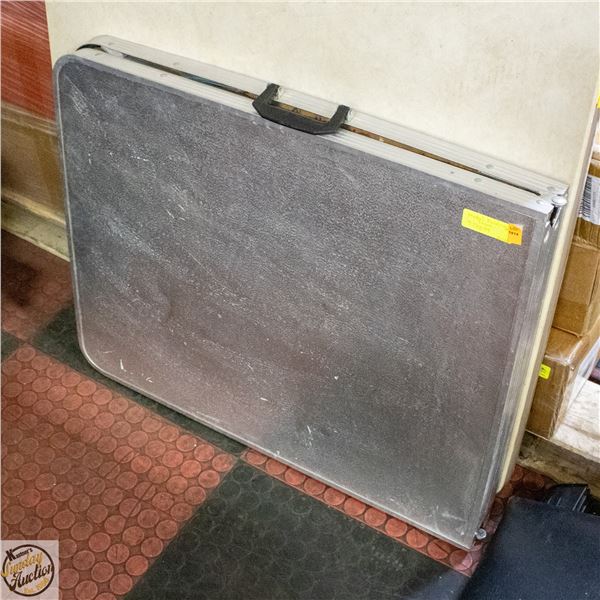 METAL FOLDING TABLE 60"X24"
