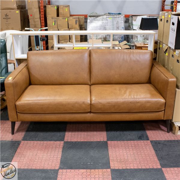 NATUZZI LOVE SEAT LEATHER ITALIAN DESIGN