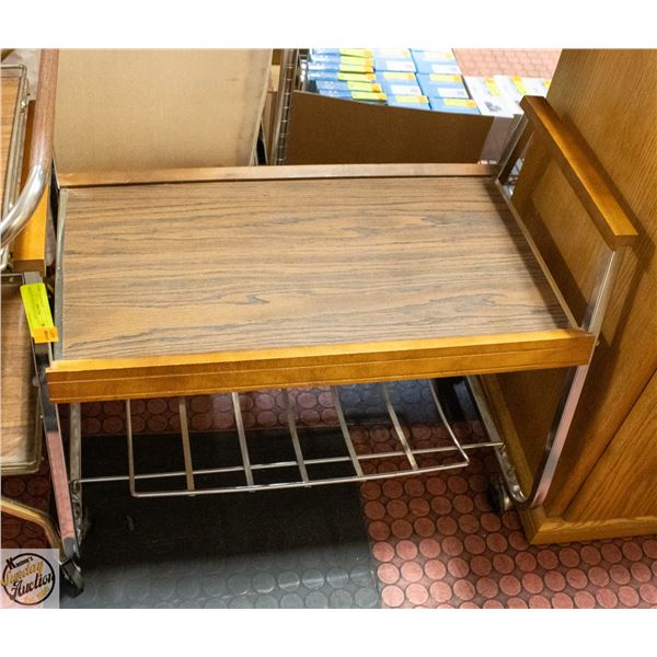 MCM TV ROLLING STAND