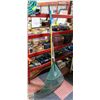 Image 1 : 3 GARDEN TOOLS - YARDWORKS RAKE WITH PADDED