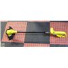 Image 1 : RYOBI 18V ONE+ 13" CORDLESS BATTERY STRING